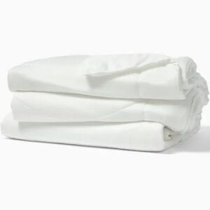 NWT Buffy Air Cooling Quilt- Queen Size